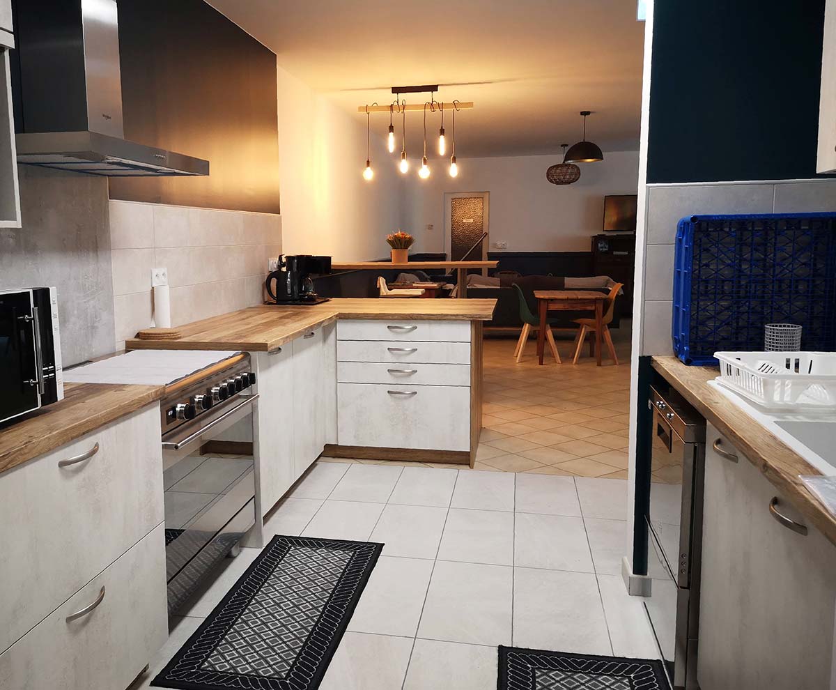 Cuisine commune du gîte le Relais d'Avajan